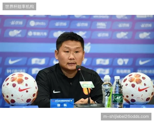 本土教练群体迎来正名之战，刘建业与李国旭带队成绩亮眼。